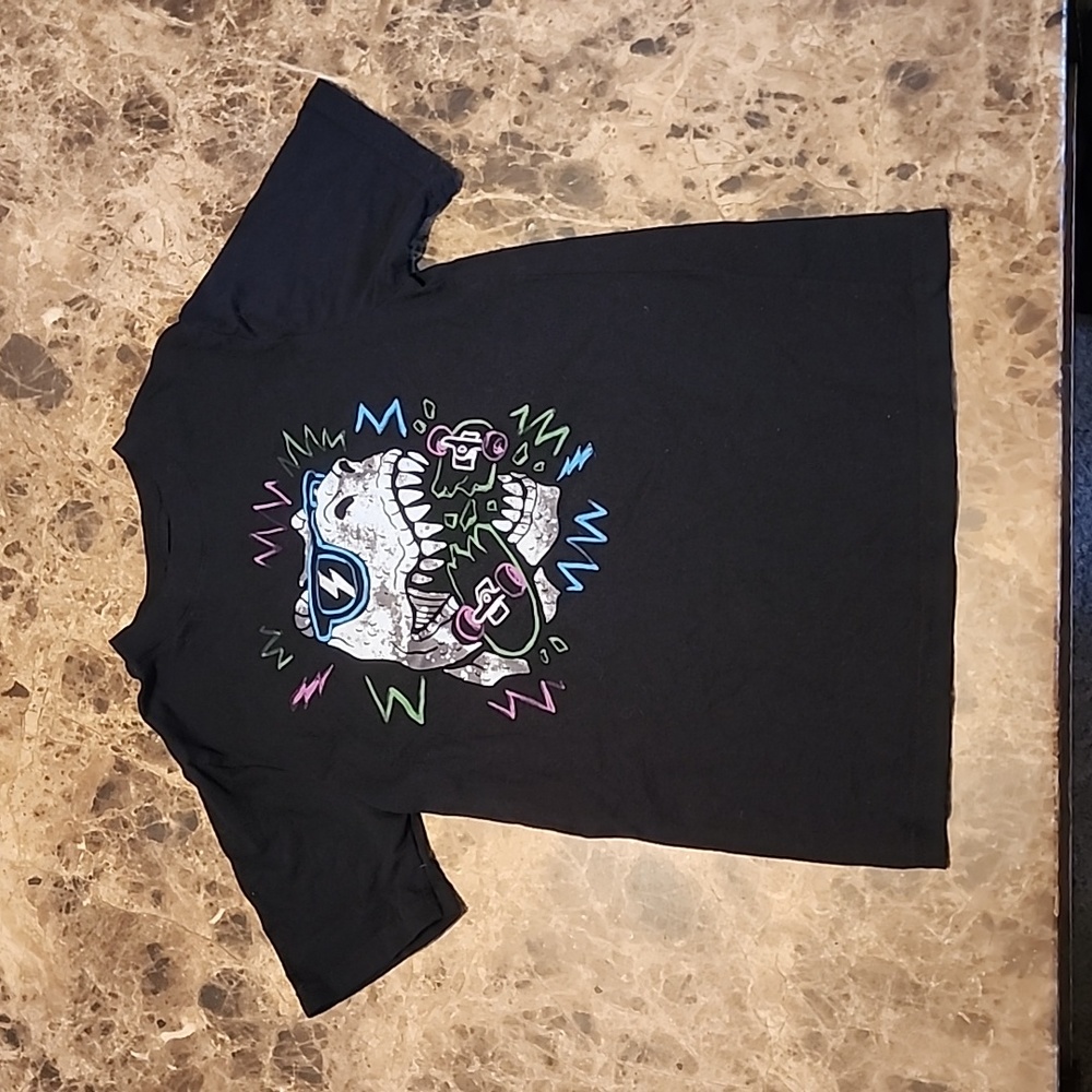 Wonder Nation Boys size 8 Graphic Tee
